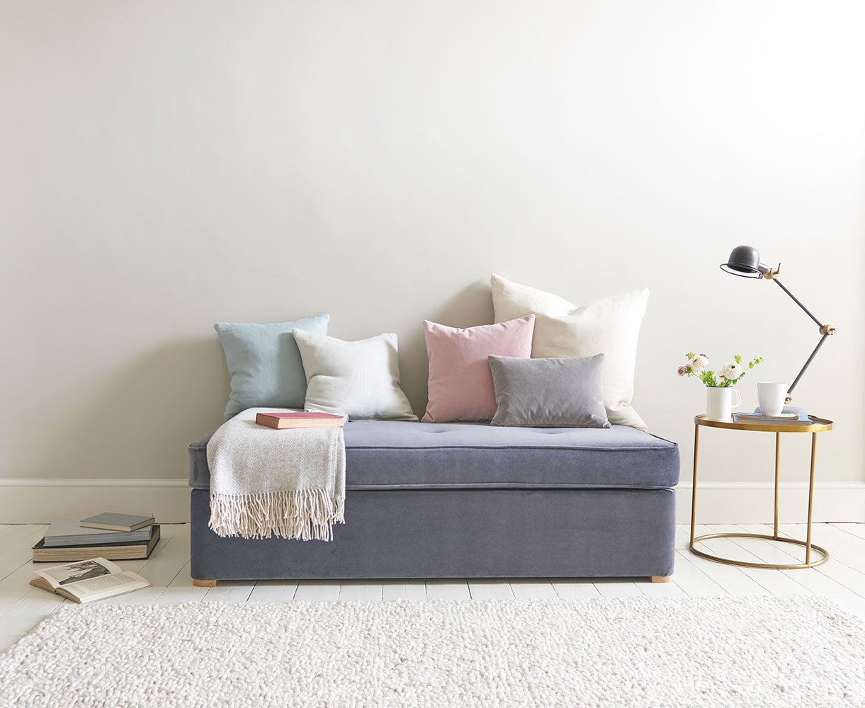 Dusk Daybed