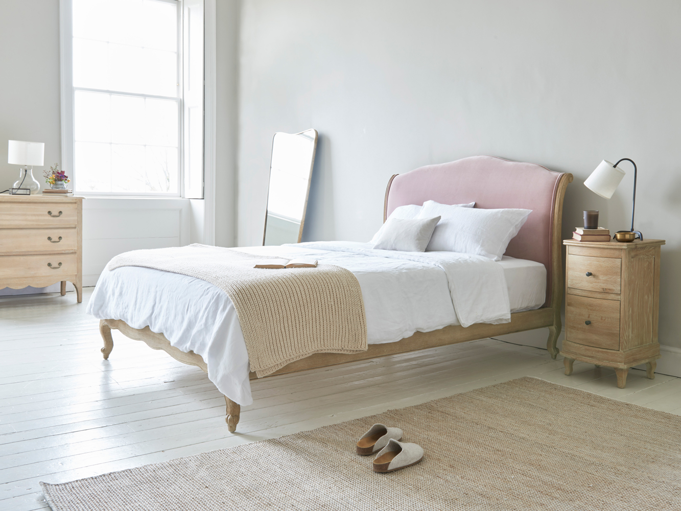 Coco Bed French Style Bed Loaf