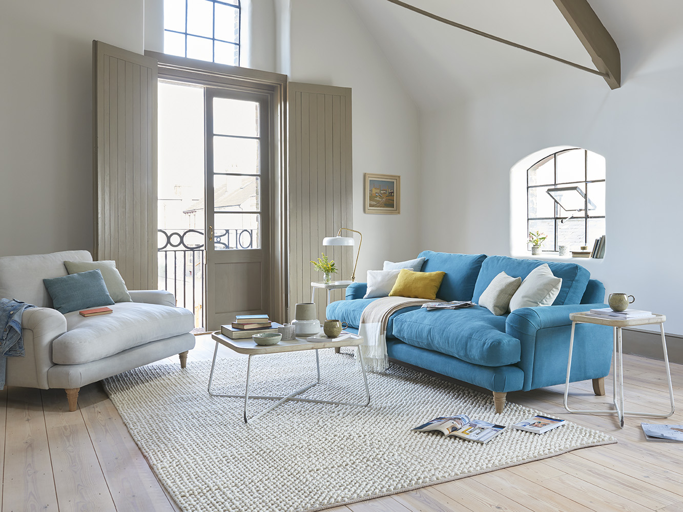 Cinema Love Seat Contemporary Deep Cushioned Love Seat Loaf