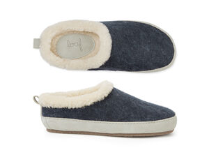 Snuggins Snugback | Ultimate Snug Slipper | Loaf