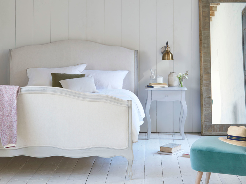 Bed In Scuffed Grey Grey French Bed Loaf