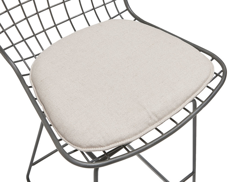 Tall Burger Chair in Linen | Bar stool | Loaf