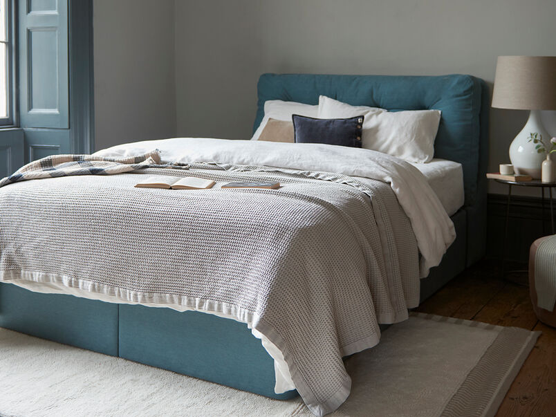 Blankets & Throws Bed Blankets and Sofa Throws Loaf